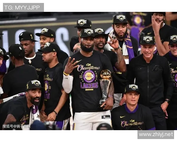 美媒评选NBA攻防一体球星榜单詹姆斯第九科比第三引发热议